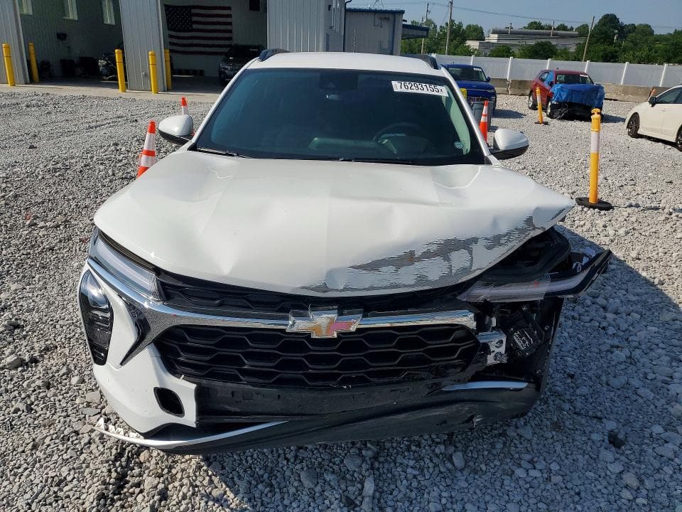 2025 CHEVROLET TRAX 1LT 5
