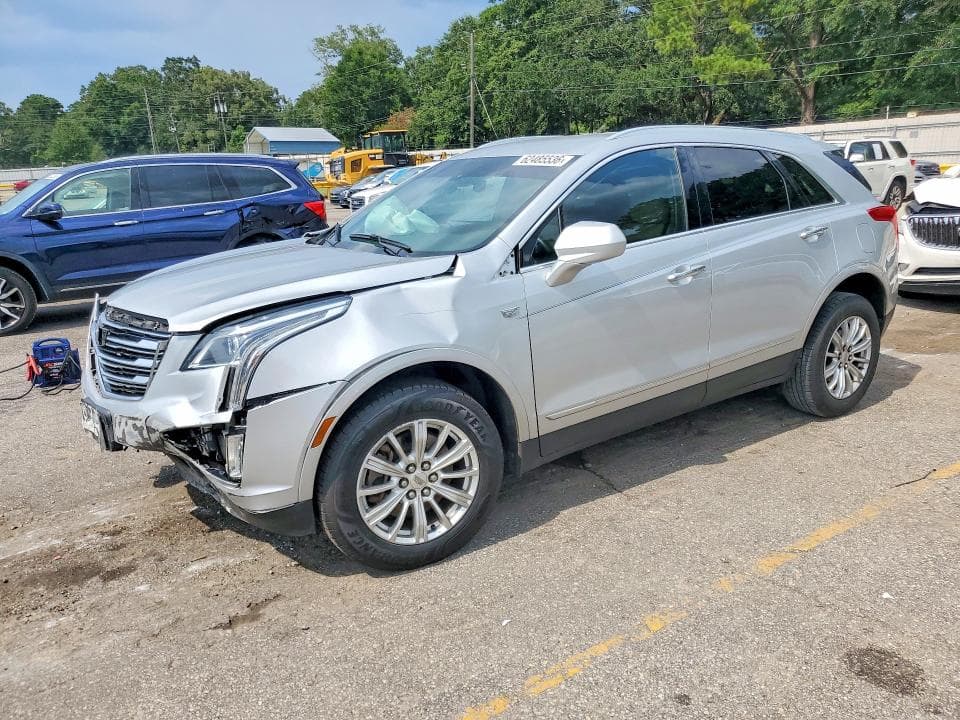 2017 CADILLAC XT5