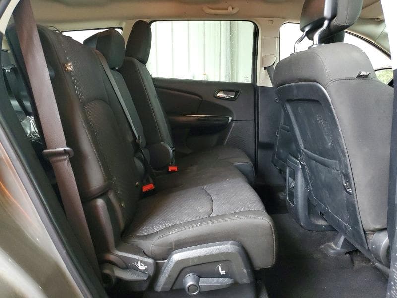 2020 DODGE JOURNEY SE 11