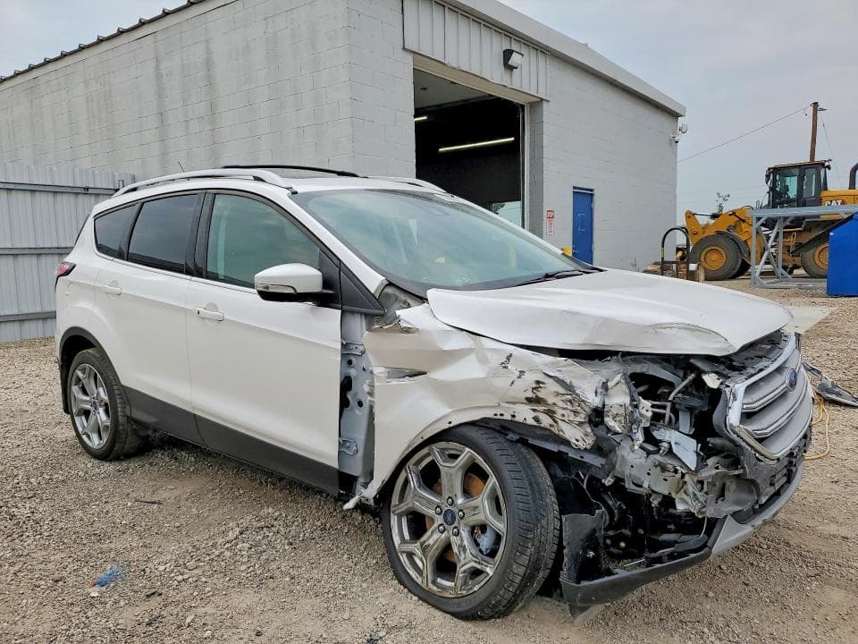 2017 FORD ESCAPE TITANIUM 4