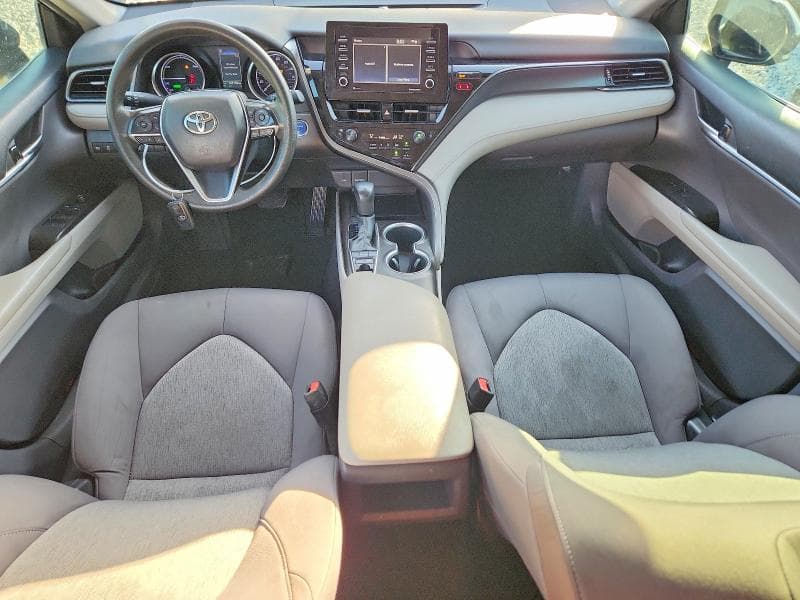 2022 TOYOTA CAMRY LE 8