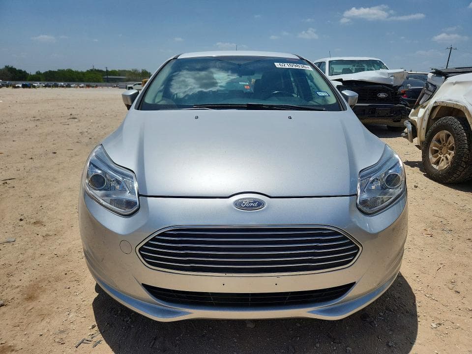 2017 FORD FOCUS BEV 5