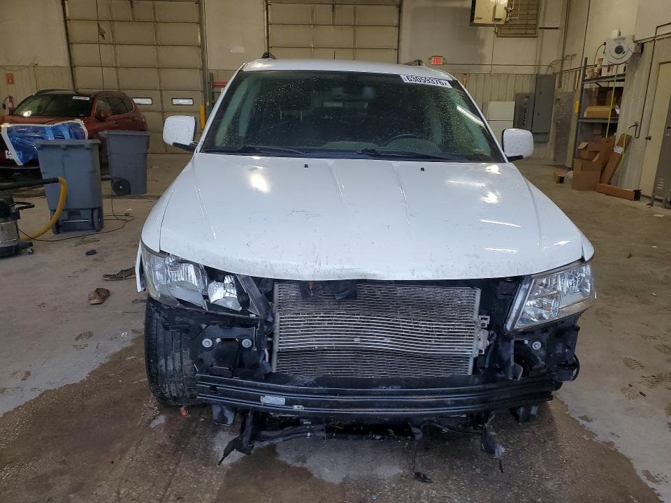 2019 DODGE JOURNEY SE 5