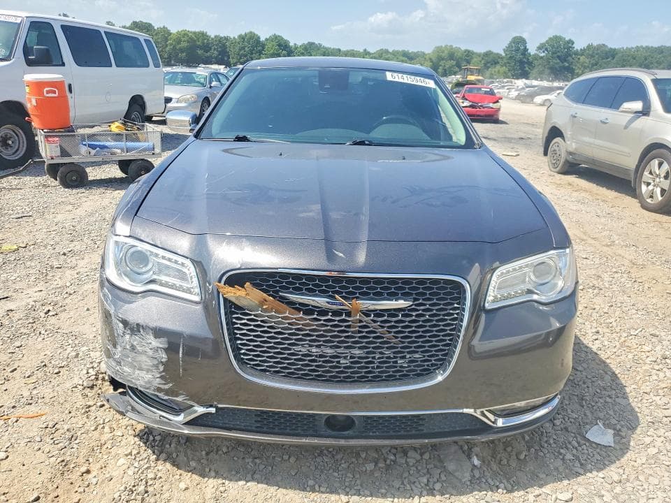 2019 CHRYSLER 300 LIMITED 5