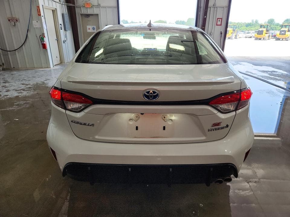 2024 TOYOTA COROLLA HYBRID SE 6