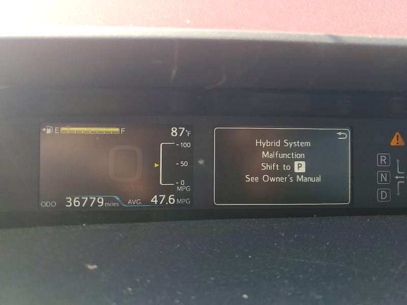 2018 TOYOTA PRIUS FOUR 9
