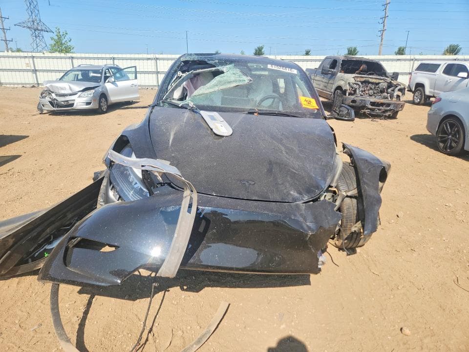 2023 TESLA MODEL Y 5