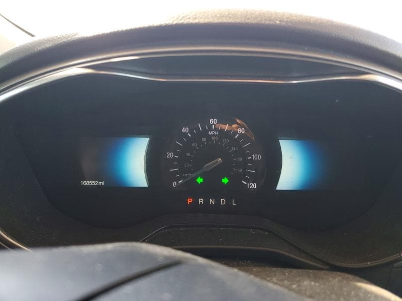 2020 FORD FUSION SE 9