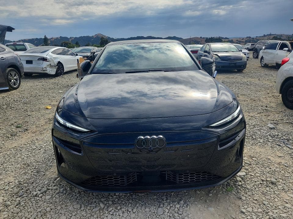 2025 AUDI S6 E-TRON PRESTIGE 5