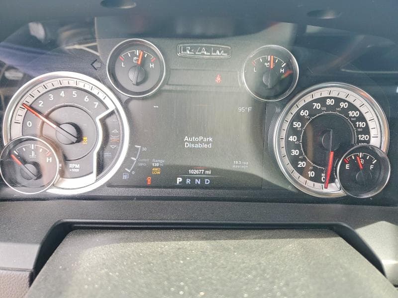 2018 RAM 1500 SPORT 9