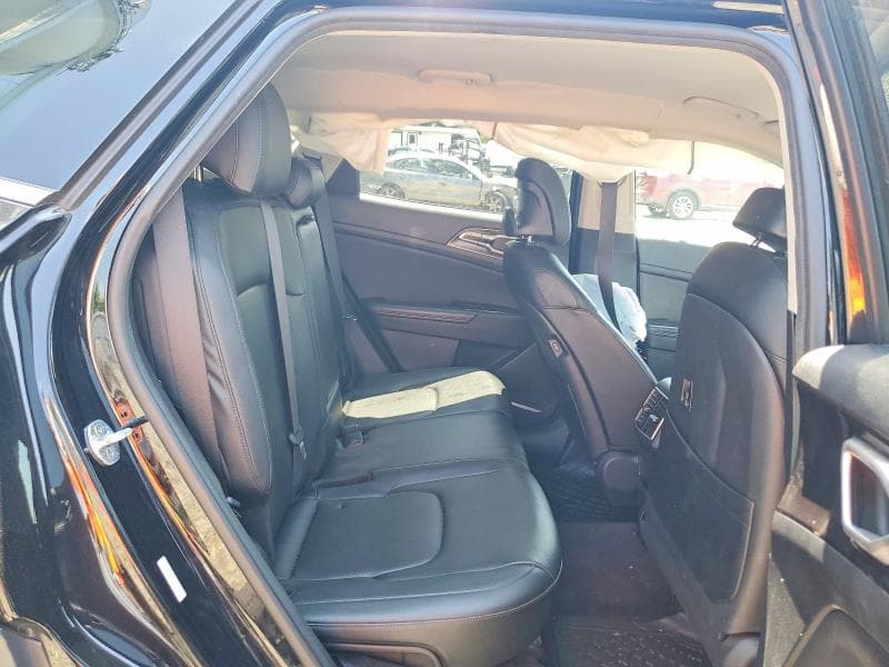 2023 KIA SPORTAGE EX 11