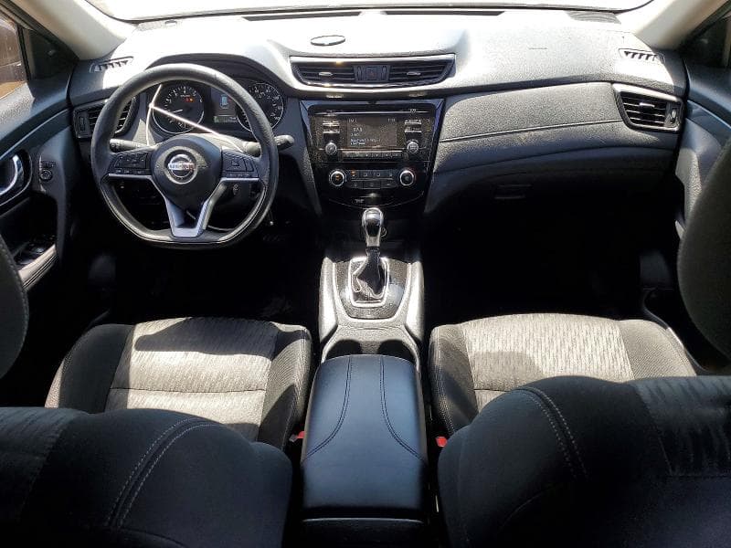 2017 NISSAN ROGUE S 8