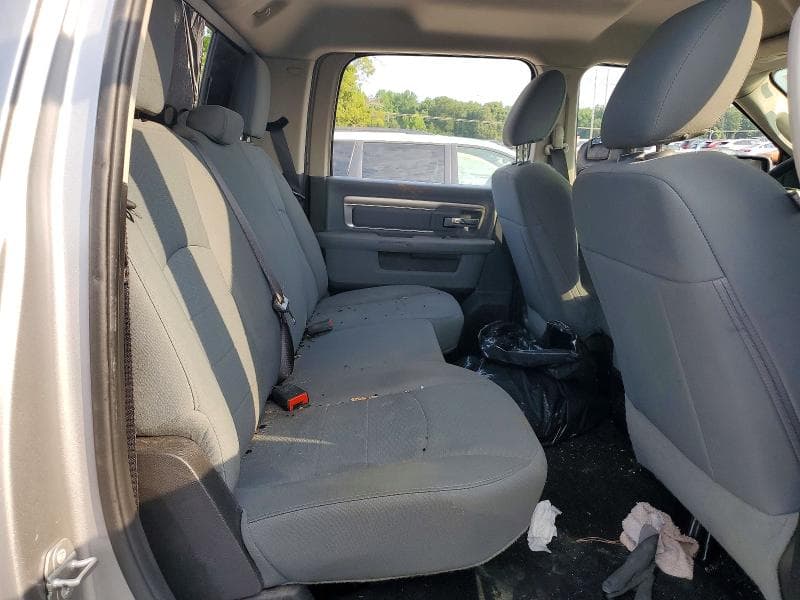 2020 RAM 1500 CLASSIC SLT 10