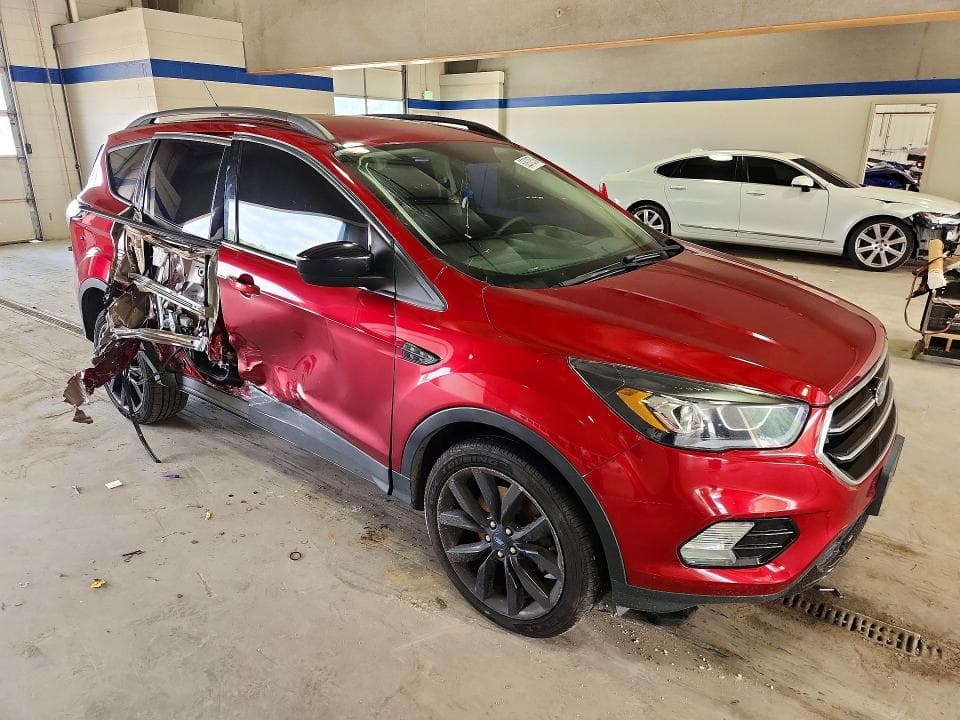 2018 FORD ESCAPE SE 4