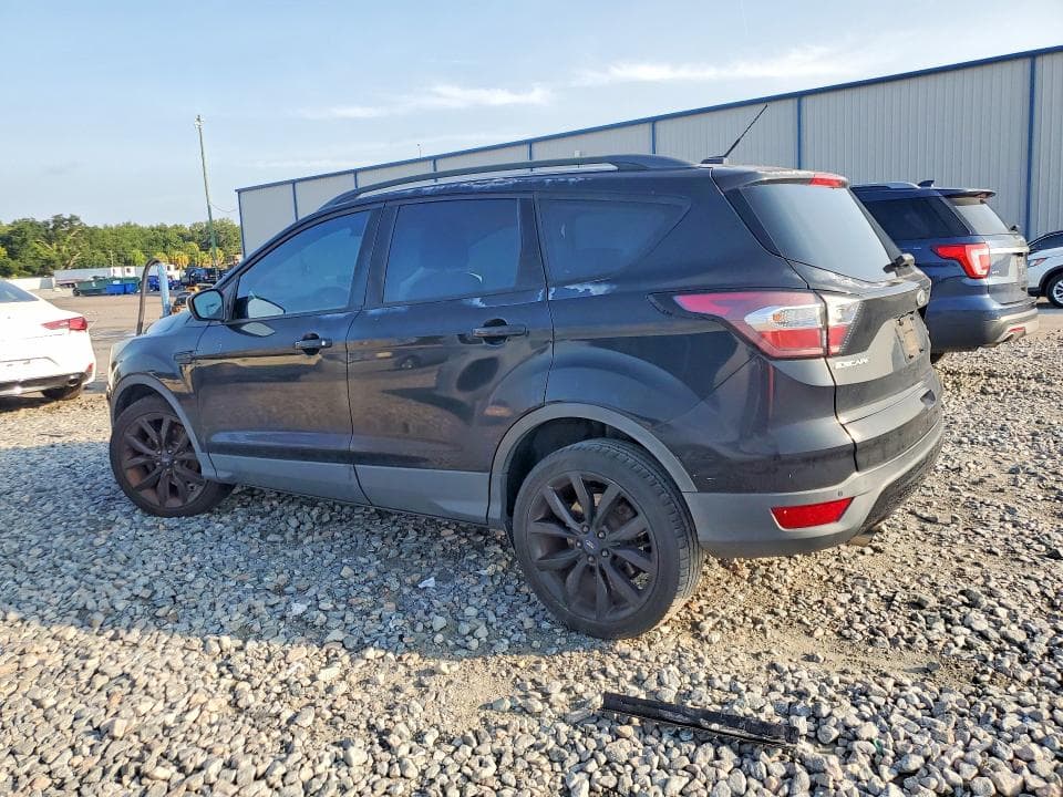 2017 FORD ESCAPE SE 2