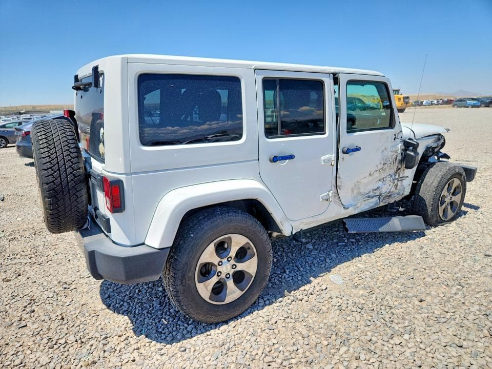 2018 JEEP WRANGLER UNLIMITED SAHARA 3