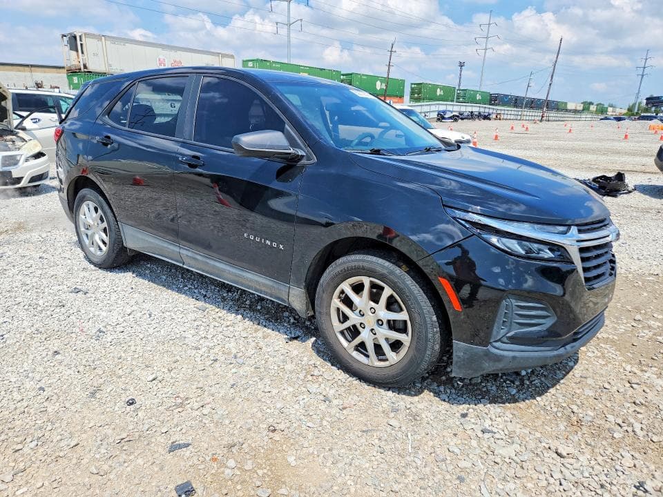 2022 CHEVROLET EQUINOX LS 4