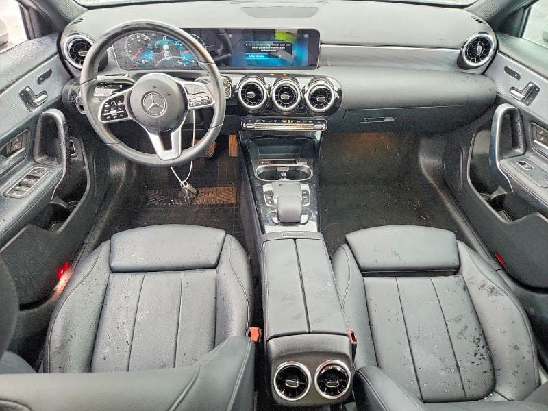 2020 MERCEDES-BENZ A 220 4MATIC 8