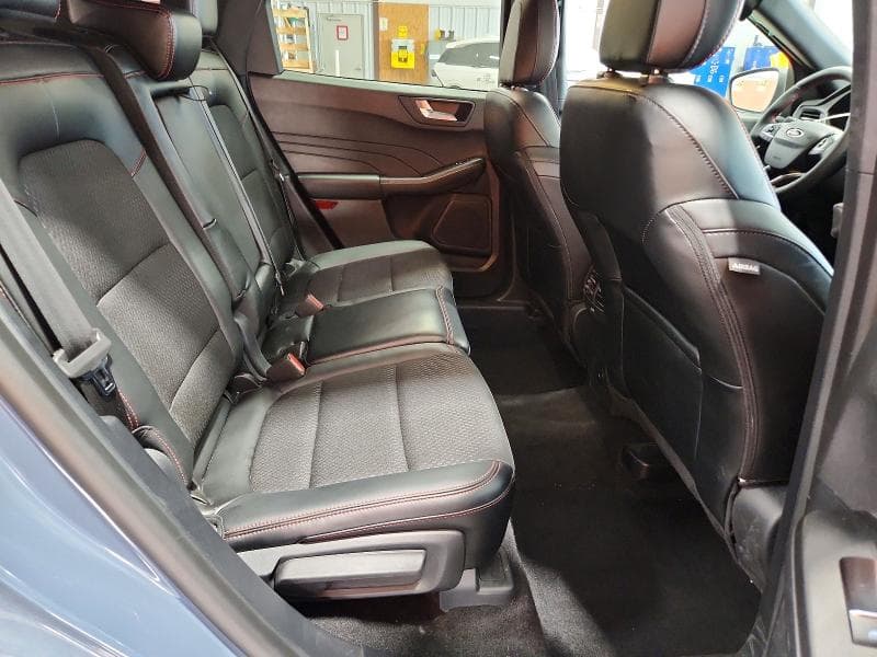 2025 FORD ESCAPE ST LINE 10