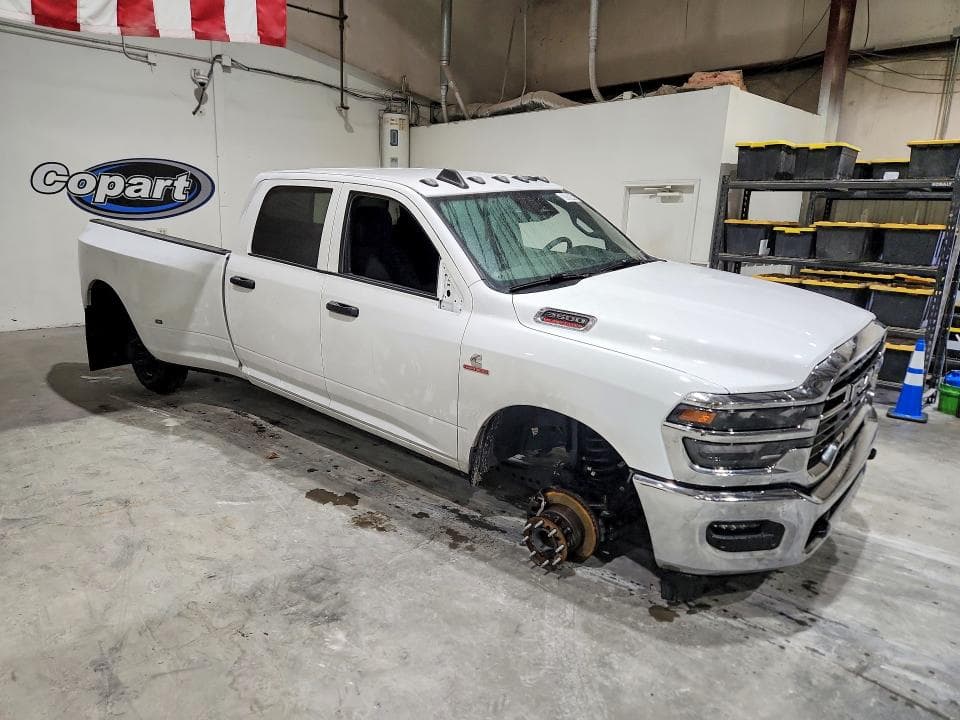2025 RAM 3500 TRADESMAN 4