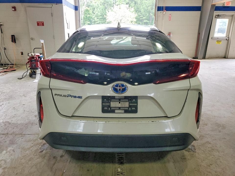 2017 TOYOTA PRIUS PRIME PLUS 6