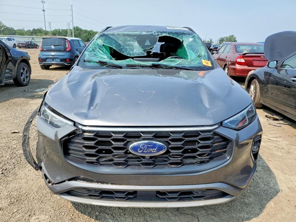 2023 FORD ESCAPE ST LINE ELITE 5