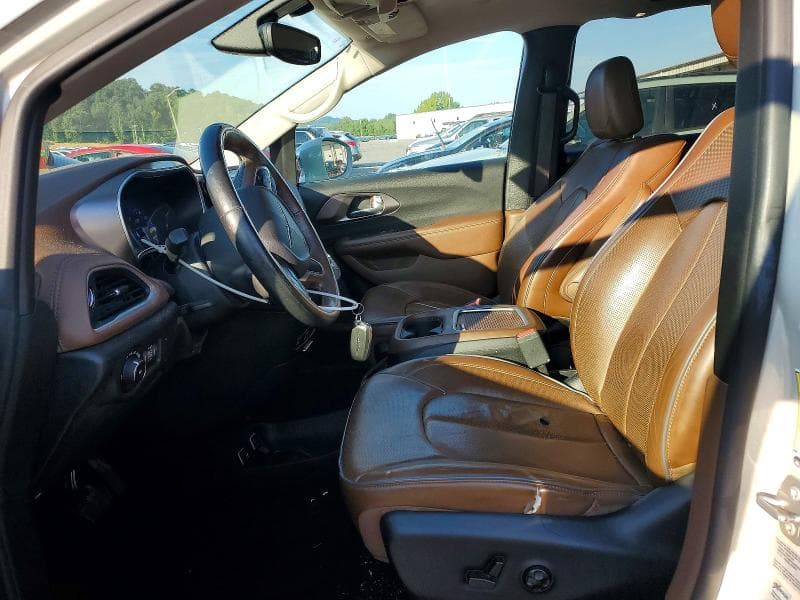 2017 CHRYSLER PACIFICA LIMITED 7