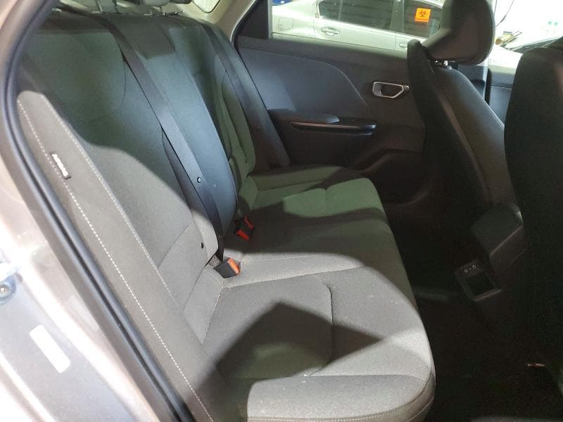 2025 KIA K4 LXS 10