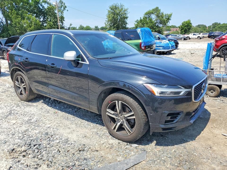 2019 VOLVO XC60 T8 R-DESIGN 4