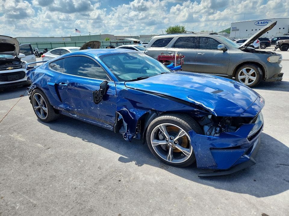 2022 FORD MUSTANG GT 4