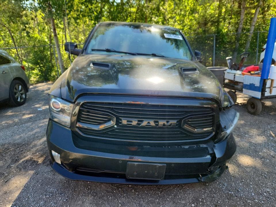 2018 RAM 1500 SPORT 5