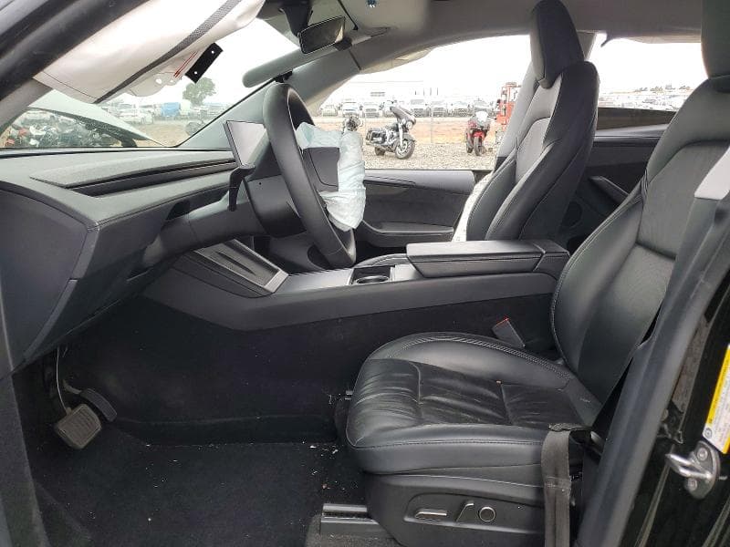 2026 TESLA MODEL Y 7