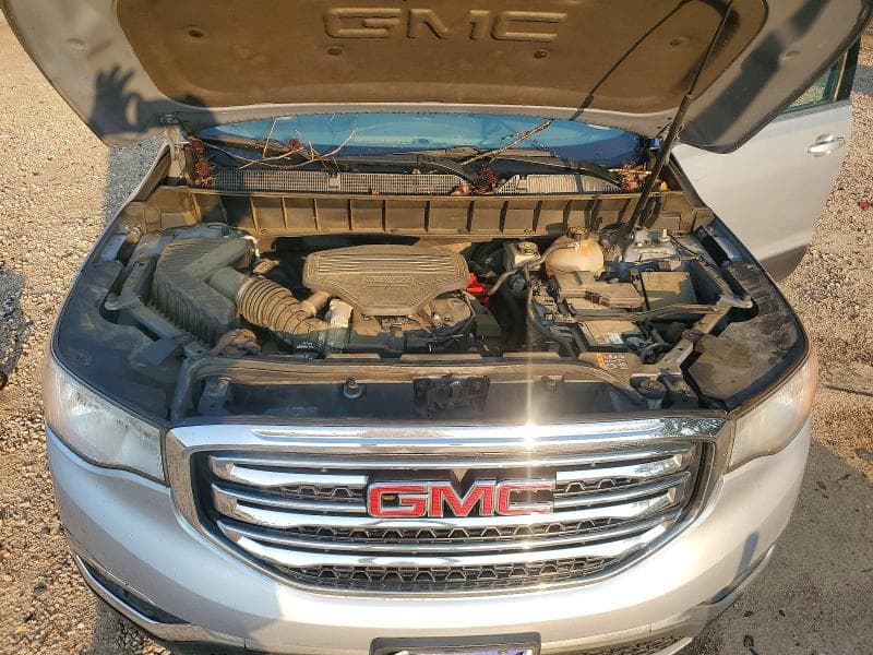 2017 GMC ACADIA SLE 12