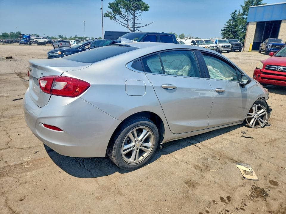 2018 CHEVROLET CRUZE LT 3