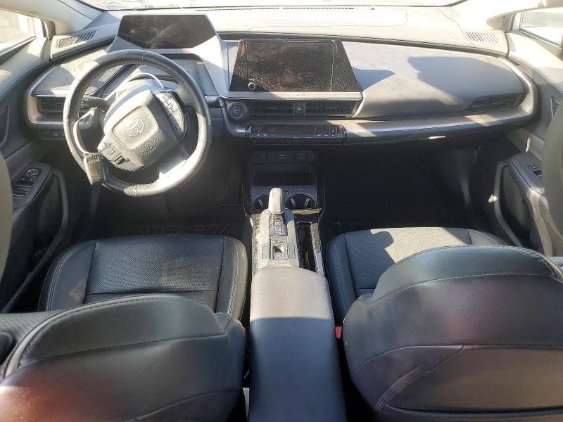 2023 TOYOTA PRIUS XLE 8