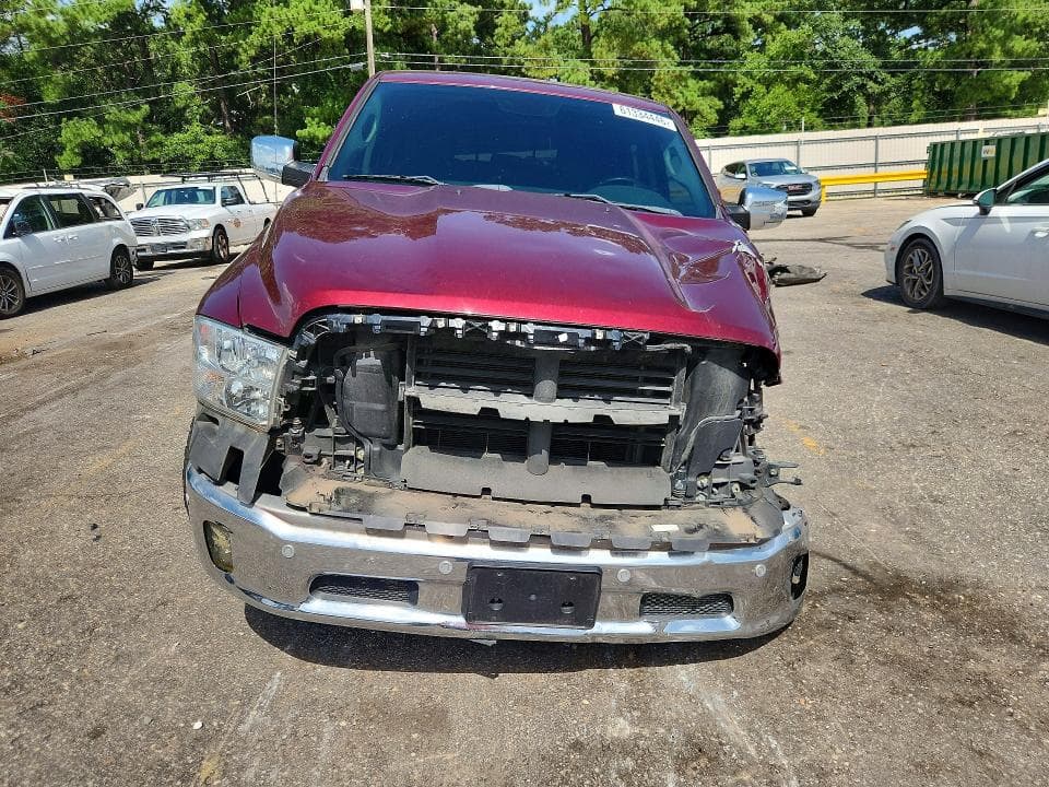 2019 RAM 1500 CLASSIC SLT 5