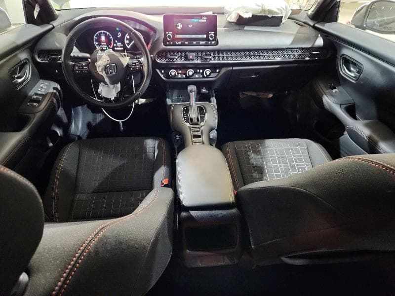 2024 HONDA HR-V SPORT 8