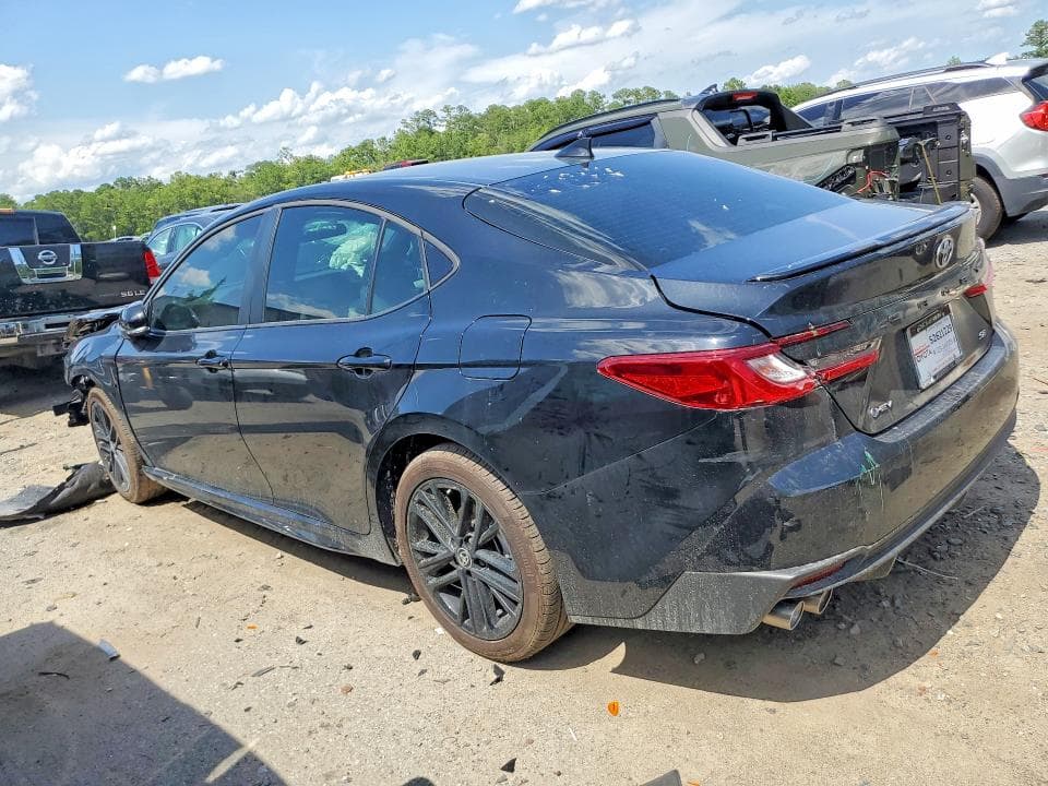2026 TOYOTA CAMRY SE 2