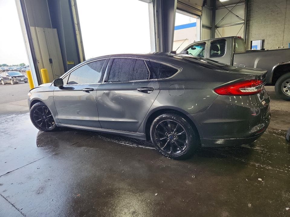 2017 FORD FUSION SE 2