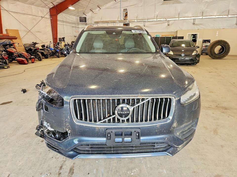 2020 VOLVO XC90 T6 MOMENTUM 5