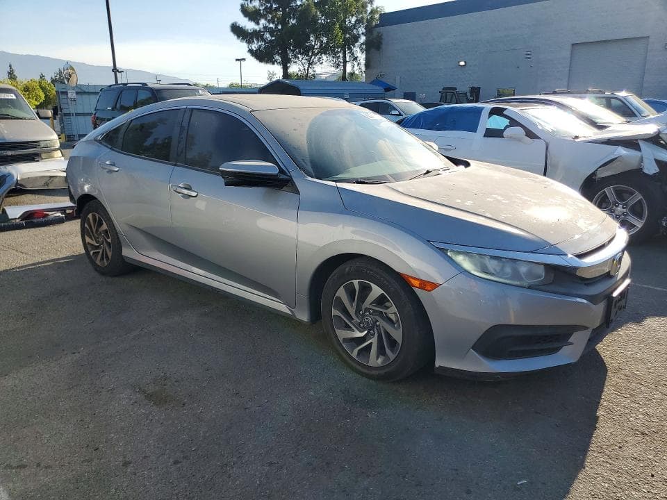 2017 HONDA CIVIC EX 4