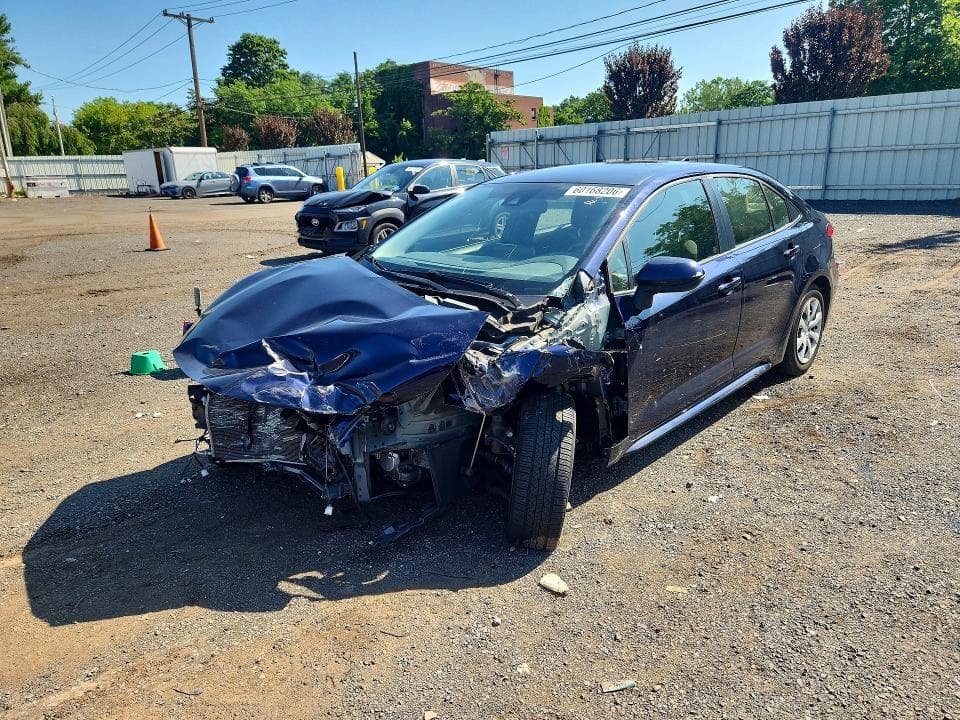 2020 TOYOTA COROLLA LE - 1
