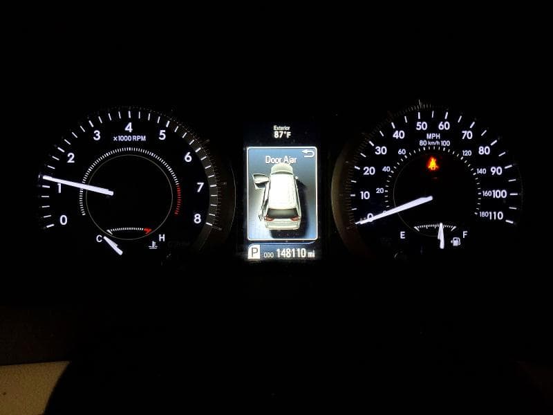 2017 TOYOTA SIENNA XLE 8-PASSENGER 9