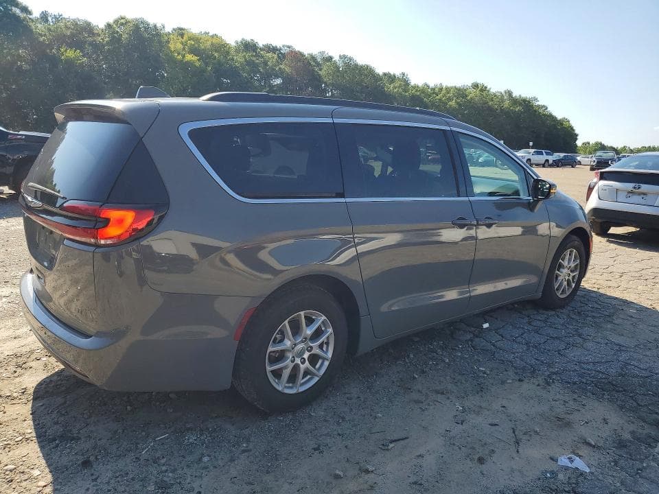 2022 CHRYSLER PACIFICA TOURING L 3
