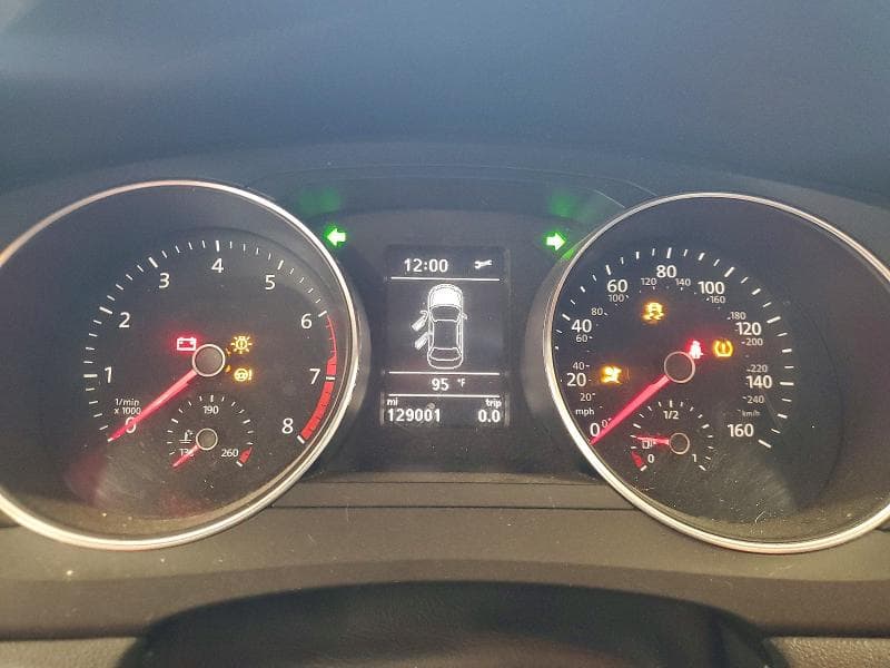 2017 VOLKSWAGEN JETTA SE 9