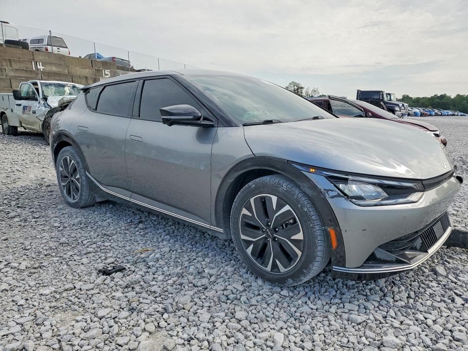 2023 KIA EV6 WIND 4