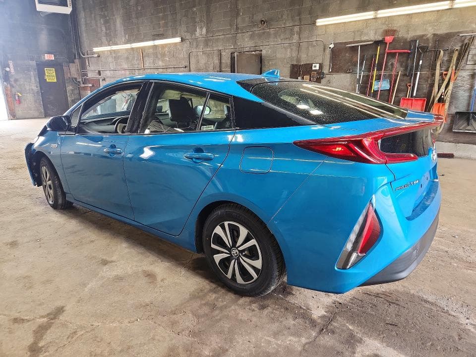 2017 TOYOTA PRIUS PRIME PREMIUM 2