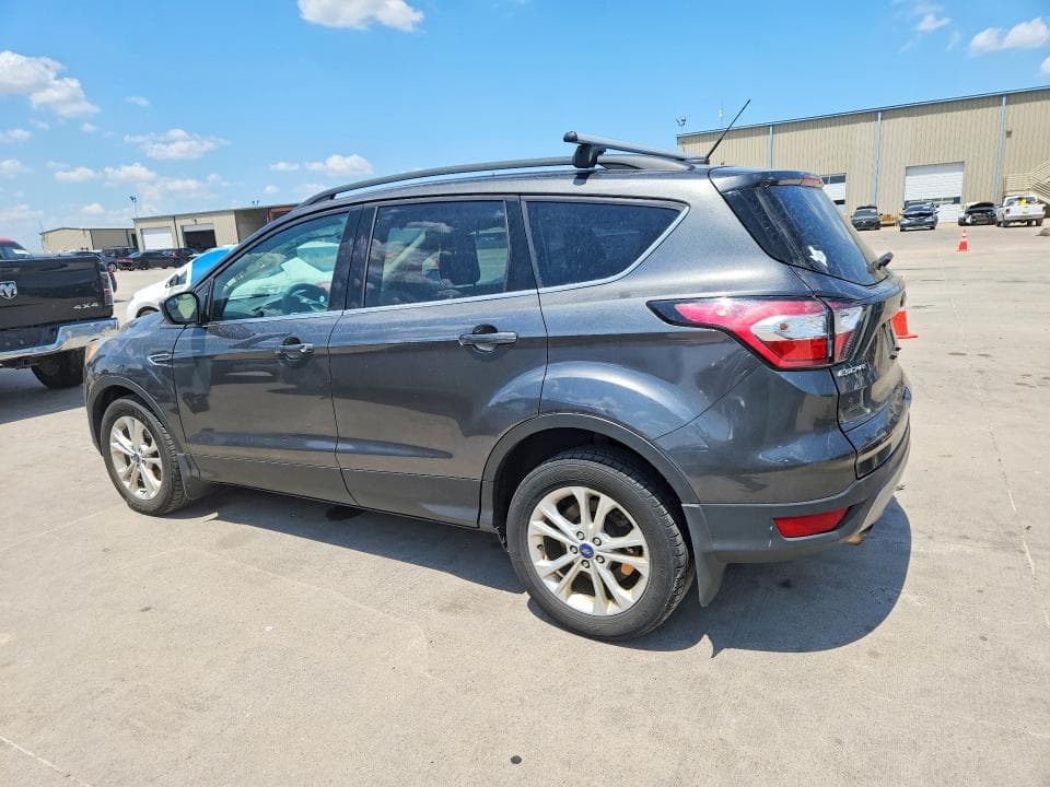 2018 FORD ESCAPE SE 2