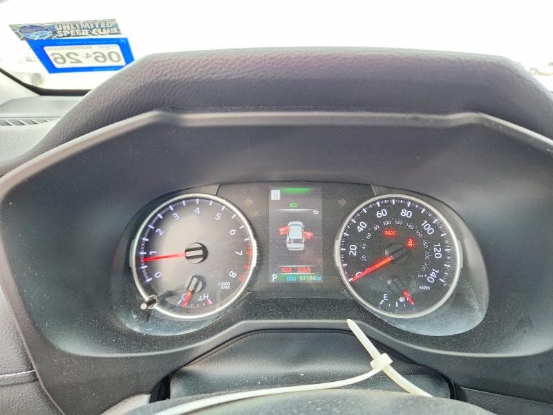 2022 TOYOTA RAV4 LE 9