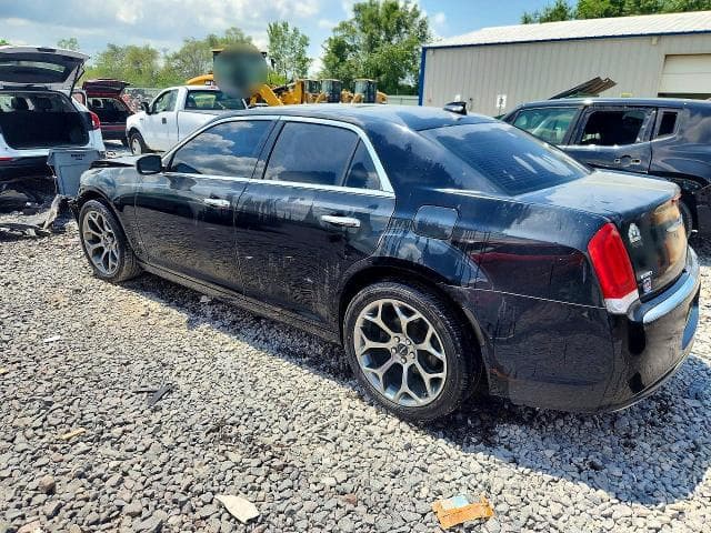 2017 CHRYSLER 300C 2